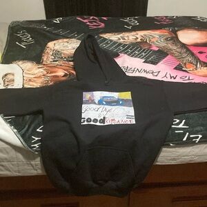 Juice wrld goodbye & good riddance hoodie
NEVER WORN